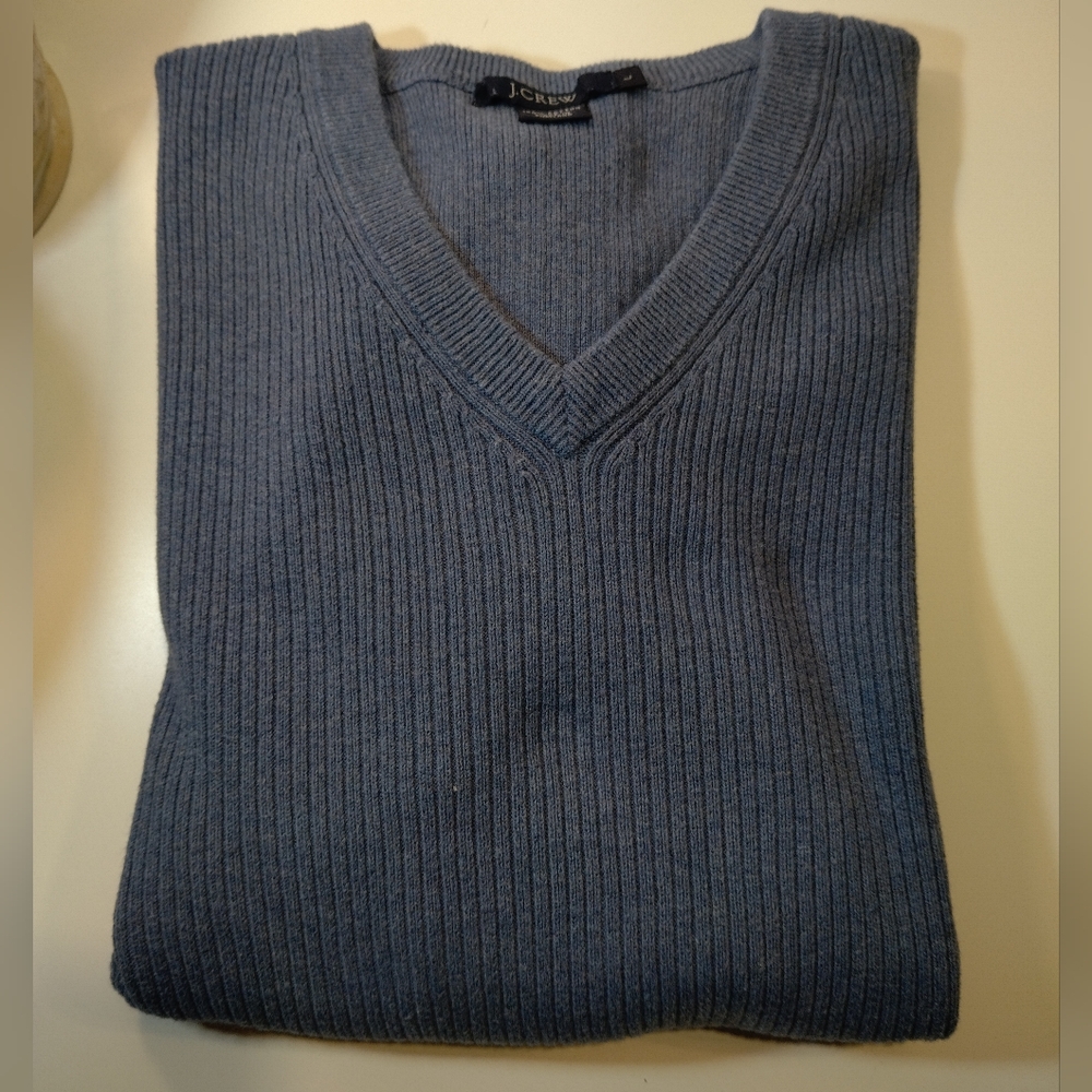 Sweater - Picture 2 of 5